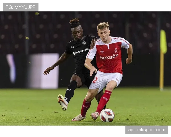 历史回顾：法甲联赛的“防守艺术”传统，从90年代至今的演变